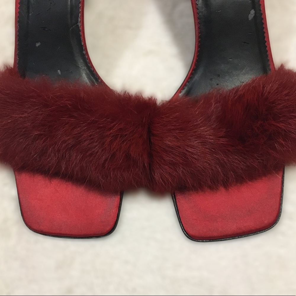 Victoria Secret Vintage Faux Fur Kitten Heels 8 - Picture 6 of 11